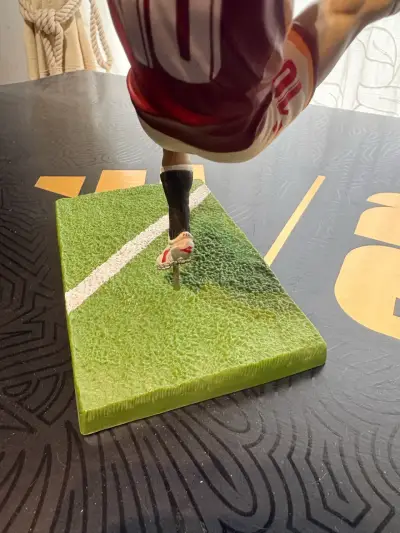 Figura de colección de fútbol Francesco Totti Roma - miniatura 6