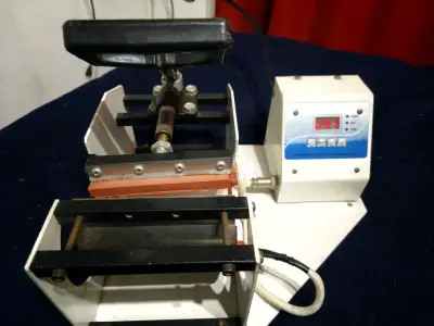 Máquina de prensado térmico para sublimación tazon - miniatura 2