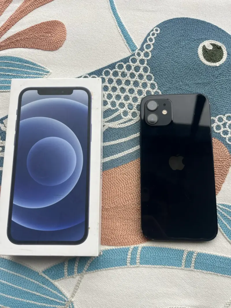 iPhone 12 64gb - 3