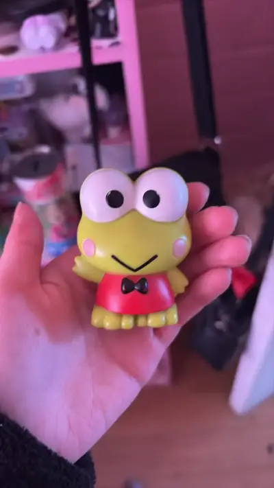 Figura de colección Keroppi en buen estado - miniatura 1