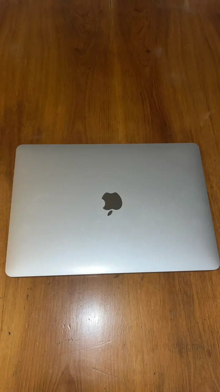MacBook Pro 13’ 2017 en excelente estado - 4