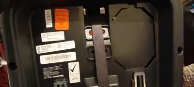 Silla de seguridad para niñ@s - miniatura 3