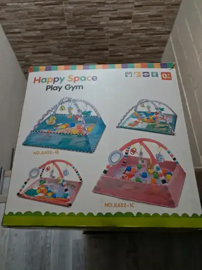 Gimnasio para Bebés Happy Space con Juguetes Colgantes - miniatura 1