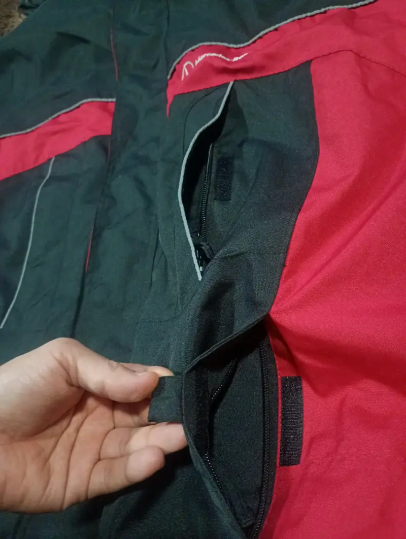 Chaqueta impermeable Mercedes Benz Talla L - 2