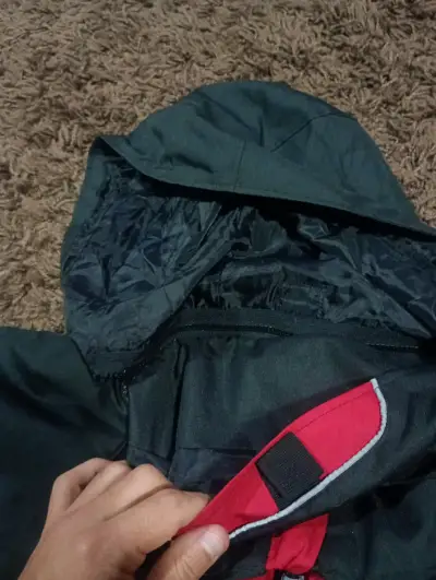 Chaqueta impermeable Mercedes Benz Talla L - miniatura 4