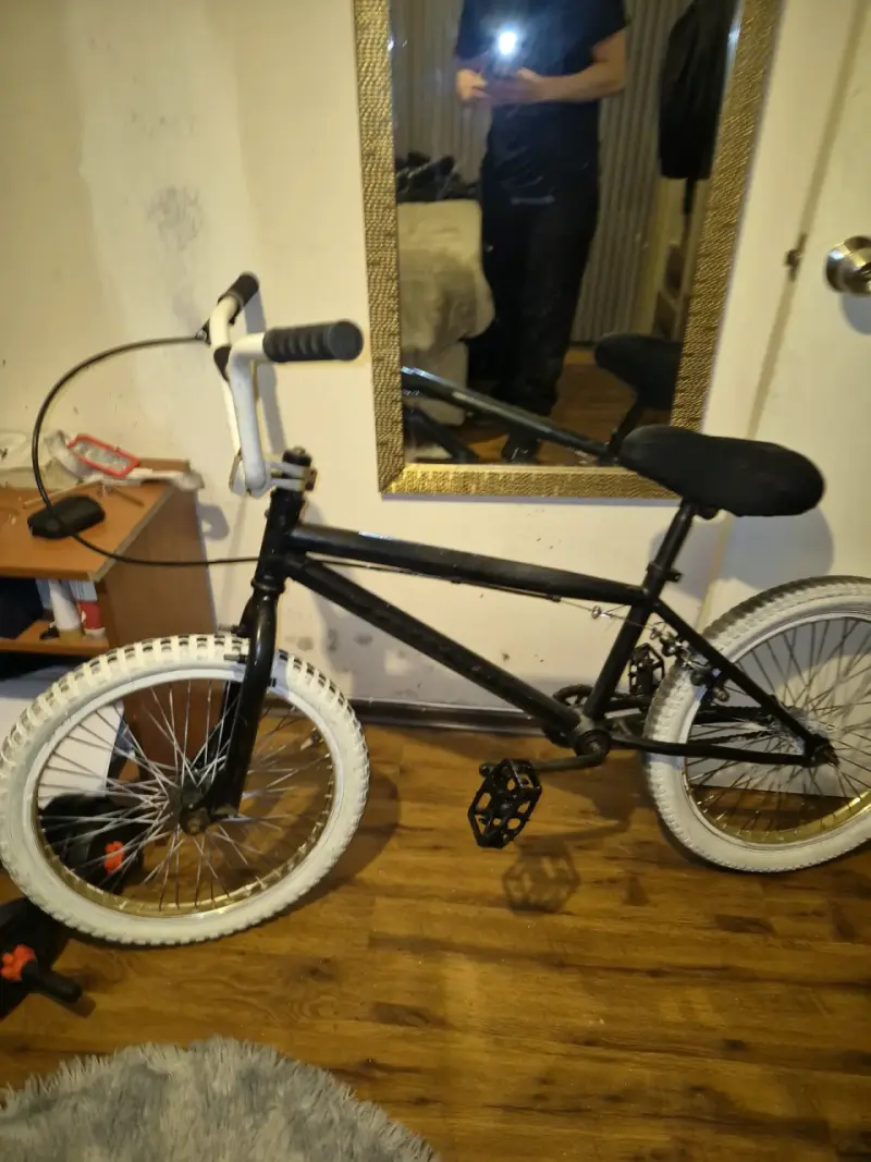 Bicicleta BMX - 3