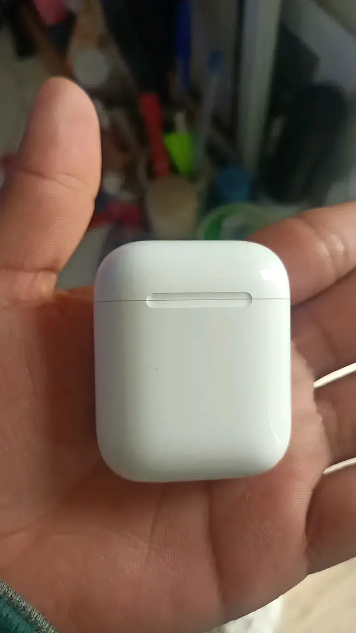 Audífonos inalámbricos con estuche de carga - 4