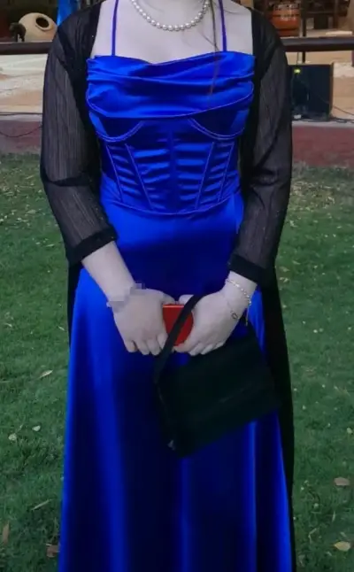 Vestido de fiesta azul eléctrico con tirantes - miniatura 2