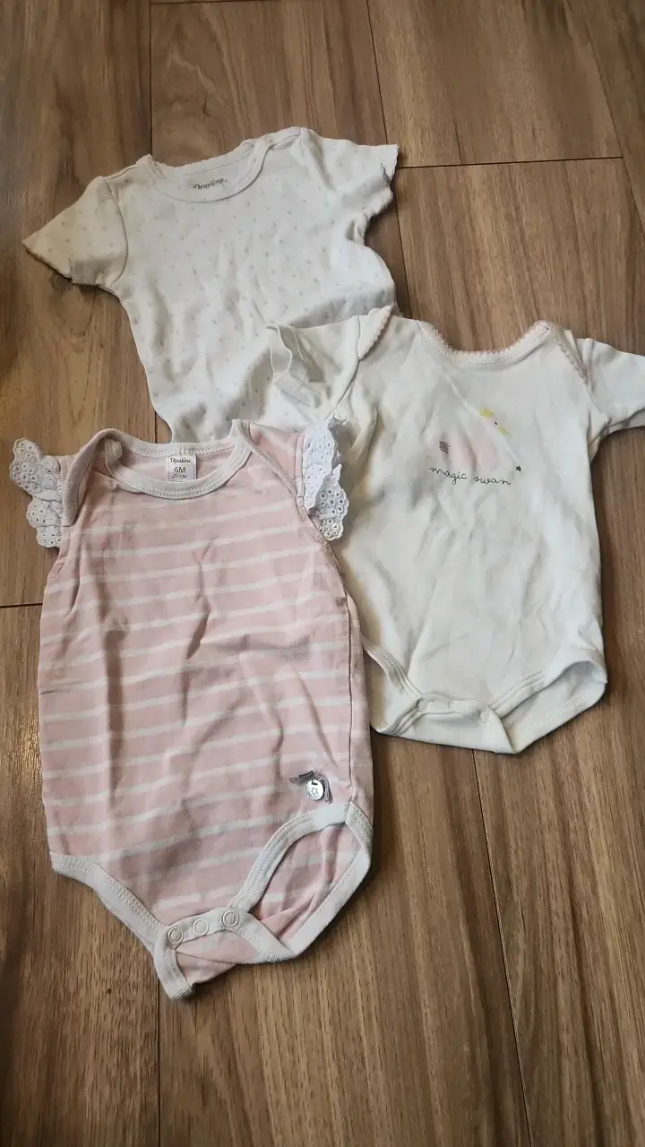 Conjunto de bodies para bebé niña en algodón