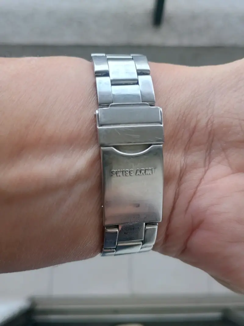 Reloj Swiss Army de acero inoxidable - 2