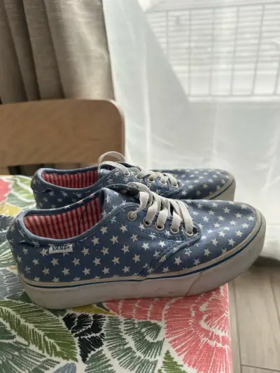 Zapatillas Vans de lona con estrellas - miniatura 1