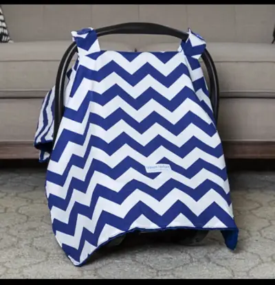 Cubierta para silla de auto con diseño zigzag azul - miniatura 3