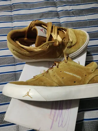 Zapatillas Nike Jordan Series SE Mujer Talla 6 - miniatura 4