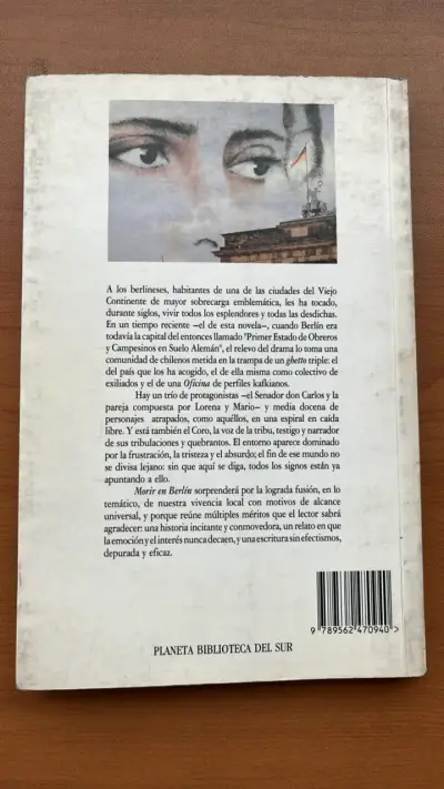 Libro 'Morir en Berlín' de Carlos Cerda - miniatura 2