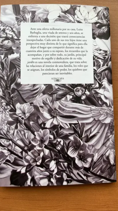Libro 'Jardín' de Pablo Simonetti - miniatura 2