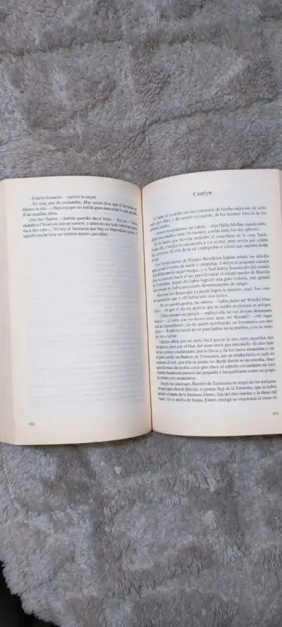 Libro 'Choque de Reyes' de George R. R. Martin - miniatura 4