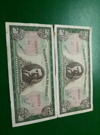 Billetes antiguos de 50 escudos chilenos - miniatura 1