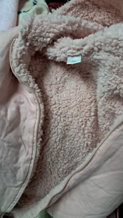 Lote de ropa de bebé en colores variados - miniatura 4