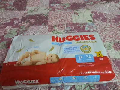 Pañales Huggies Natural Care M 70 unidades - miniatura 2
