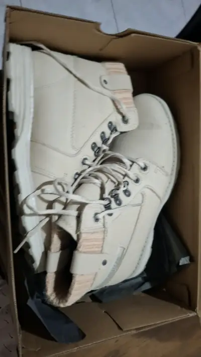 Botas de montaña beige para mujer - miniatura 1