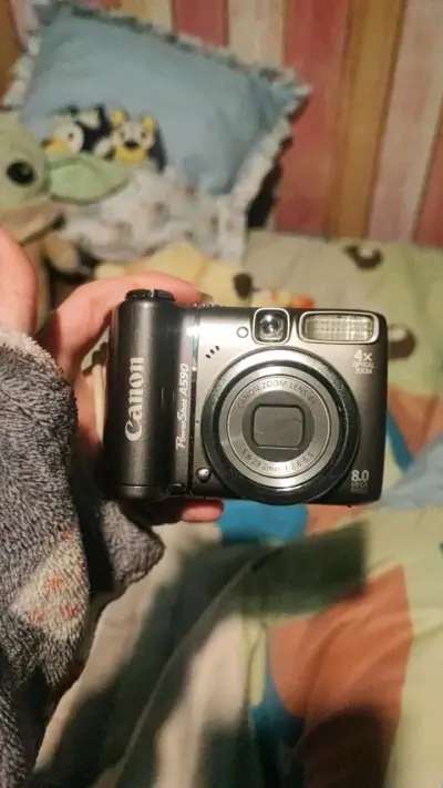 Se venden cámaras digitales en perfecto estado - miniatura 1