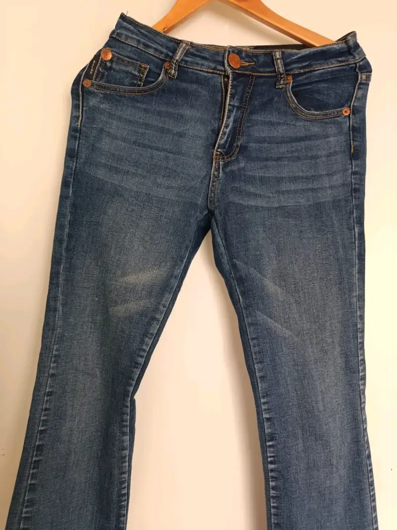 Jeans azul clásico para mujer marca Ellus - 1