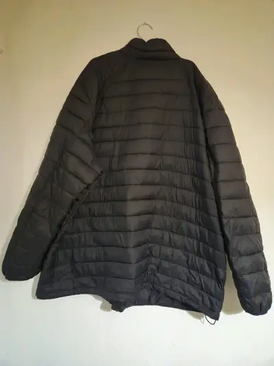 Chaqueta acolchada negra para hombre - miniatura 2