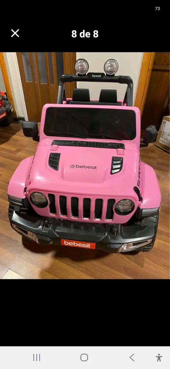 Auto eléctrico para niños Bebesit rosa con luces - 2