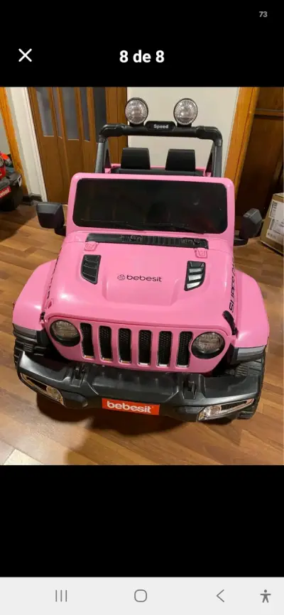 Auto eléctrico para niños Bebesit rosa con luces - miniatura 2