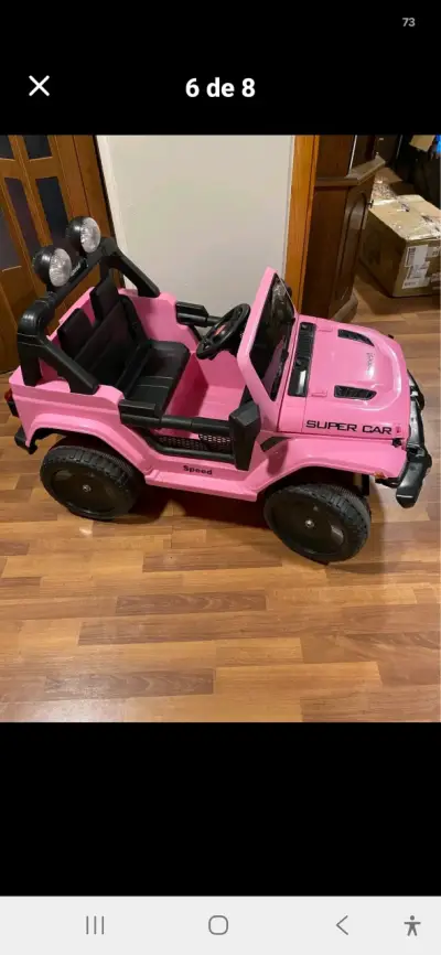 Auto eléctrico para niños Bebesit rosa con luces - miniatura 4