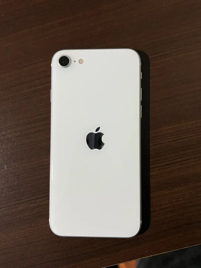iPhone SE 2020 Blanco 64gb - 3
