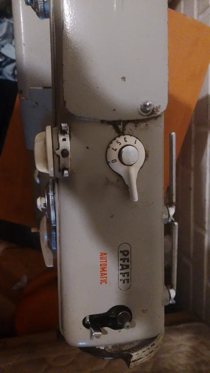 Máquina de coser Pfaff 360 vintage - 2
