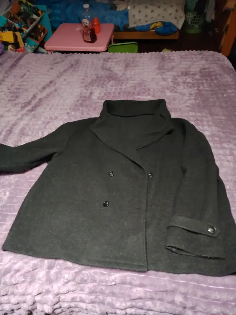 Abrigo negro de lana para mujer - 2