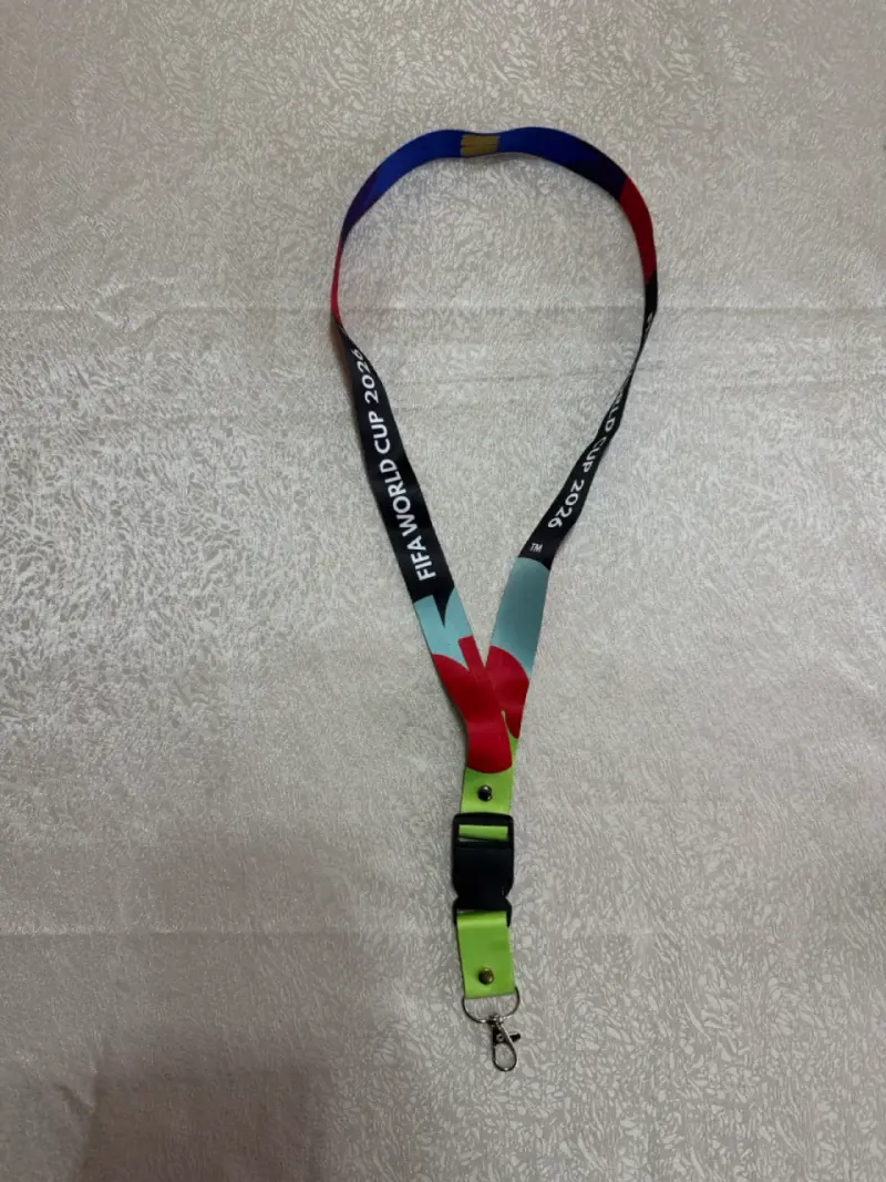 Lanyard FIFA World Cup 2026 colorido - 2
