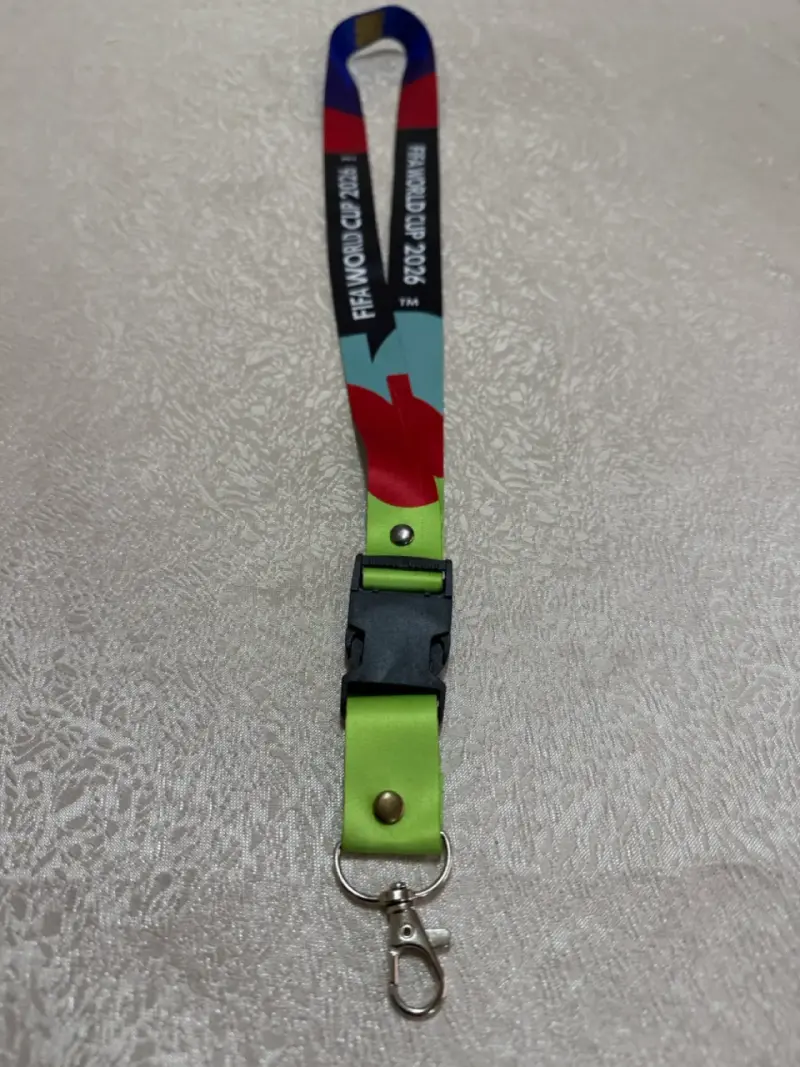 Lanyard FIFA World Cup 2026 colorido - 4