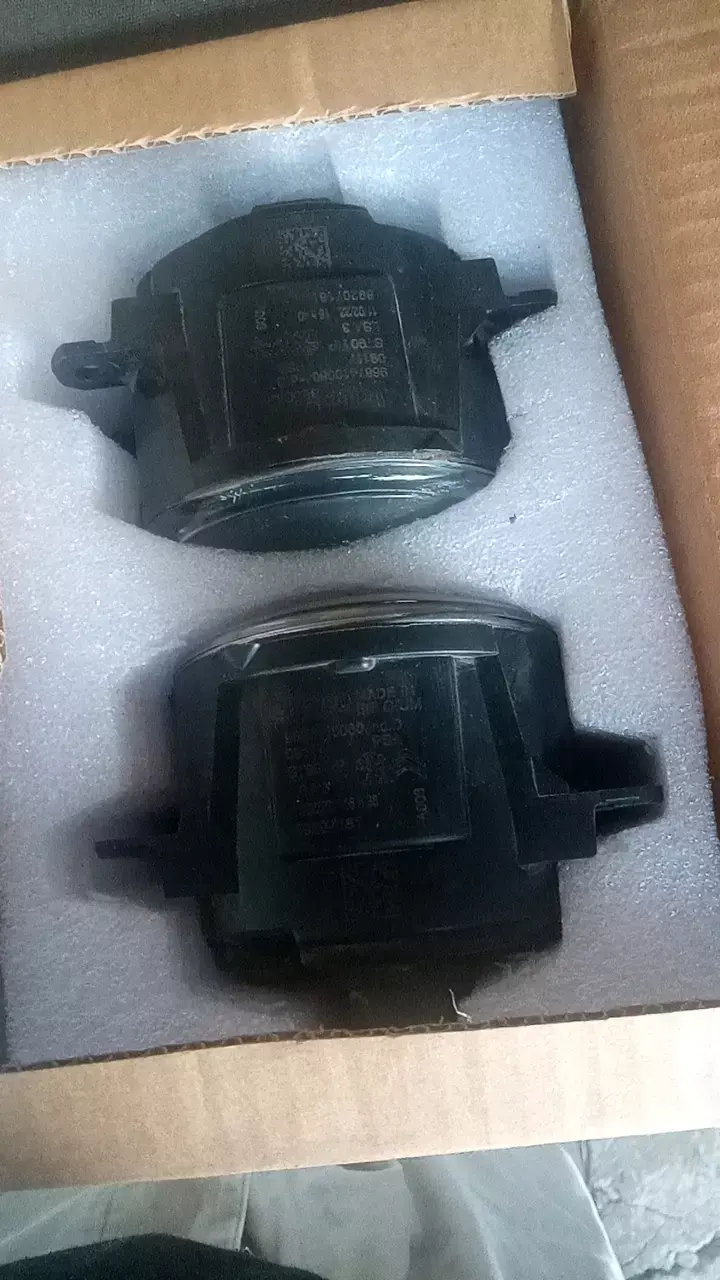 Faros antiniebla pegeot 301 2022 para auto nuevos - 2