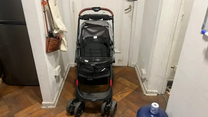 Coche de bebé plegable con manillar ajustable - 4