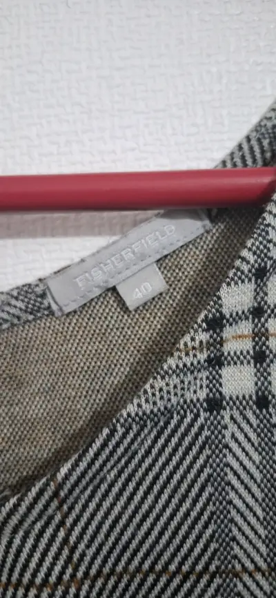 Vestido a cuadros con volantes gris - miniatura 3