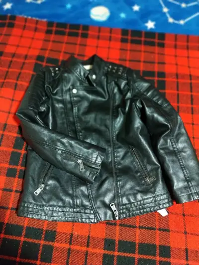 Chaqueta de cuero negra 7a 9 años - miniatura 1