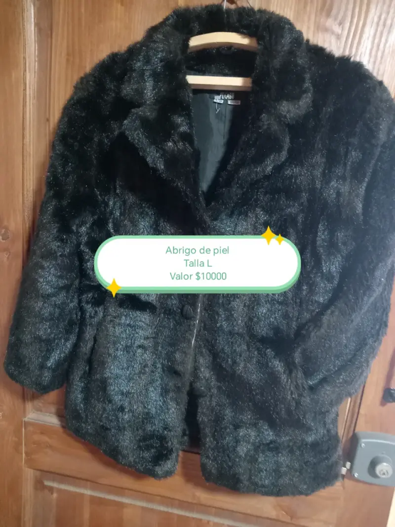 Abrigo de piel sintética negro talla L