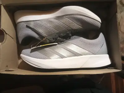 Zapatillas deportivas grises Adidas Duramo 10 - miniatura 1