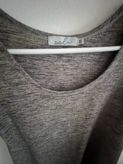 Polera de maternidad dorada Nala Maternity - miniatura 1