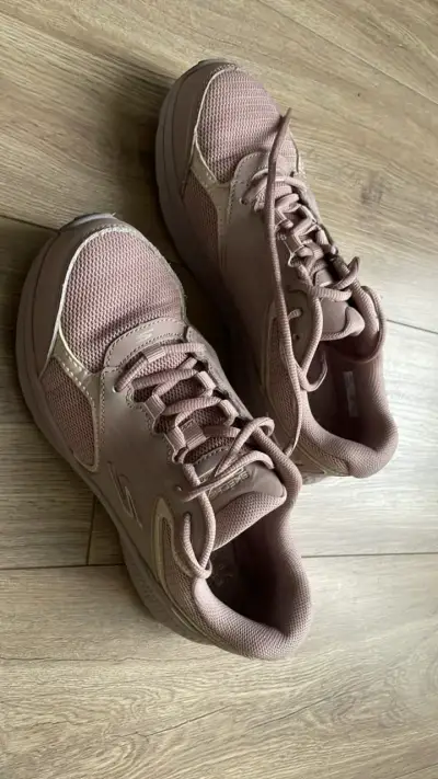 Zapatillas deportivas Skechers rosadas para mujer - miniatura 1