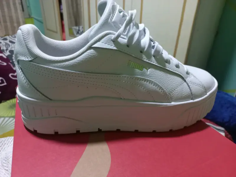 Zapatillas deportivas blancas Puma para mujer - 2