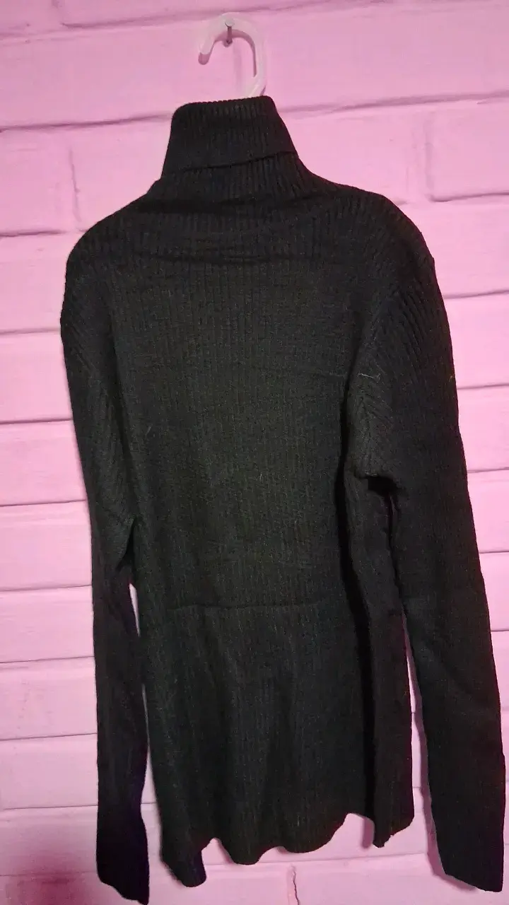 Suéter de cuello alto negro para mujer - 3