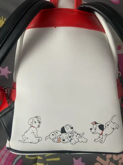 Mochila Disney 101 Dálmatas estilo Loungefly - miniatura 2
