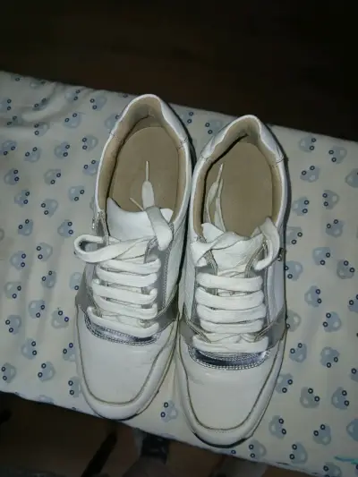 Zapatillas deportivas blancas - miniatura 5