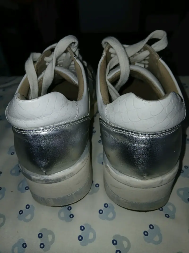 Zapatillas deportivas blancas - 6