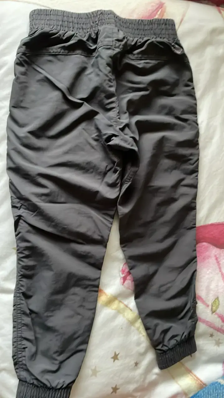 Pantalones cargo gris oscuro unisex Talla 5- 6 año - 2