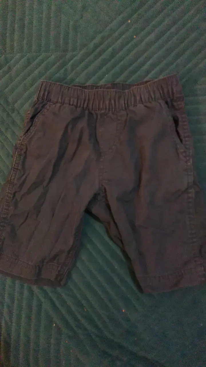 Shorts de niño color azul oscuro
